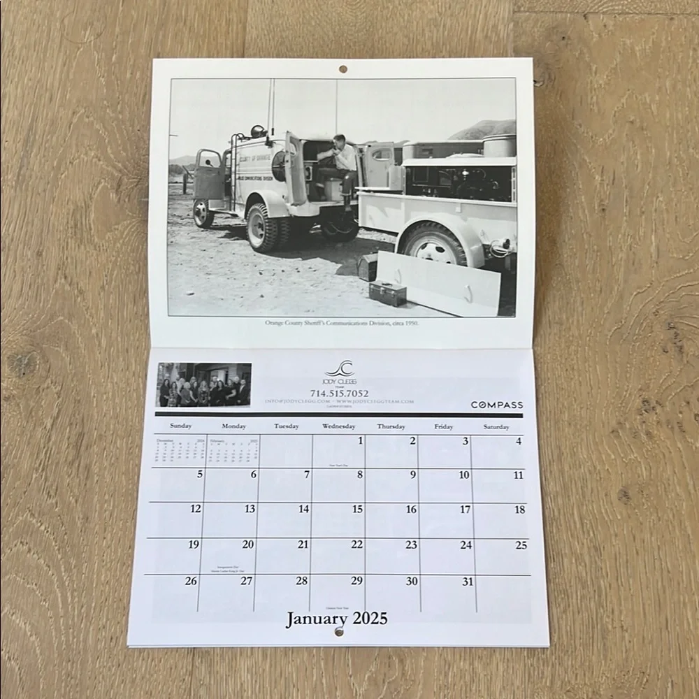 💜 FREE w/ any Purchase. Orange County 2025 Calendar. NEW. 🆕